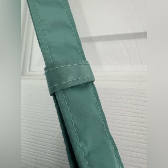 Vera Bradley Women's Ultralight Essential Crossbody Bag in Green - Picture 8 of 15